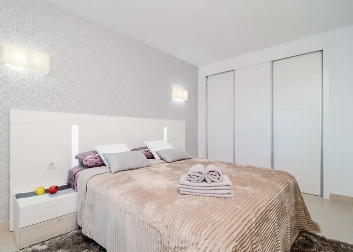 公寓 Espanatour Yuliana *