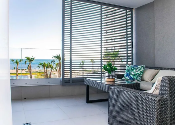 Espanatour Yuliana 公寓 托雷维耶哈